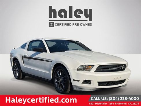 Used 2011 Ford Mustang Premium w/ 203A Rapid Spec Order Code image 1
