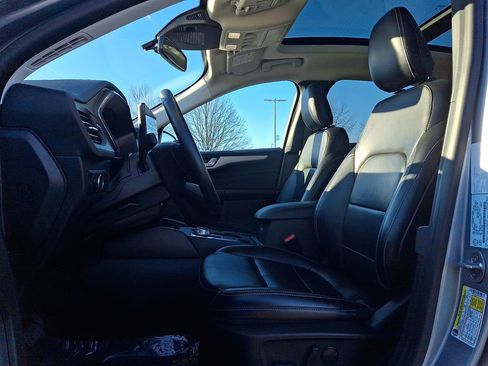 Used 2024 Ford Escape Platinum image 13