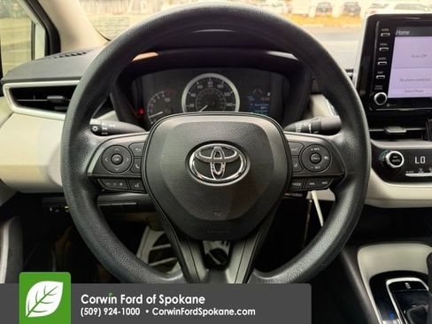 Used 2021 Toyota Corolla LE w/ Carpet Mat Package (TMS) FWD image 19