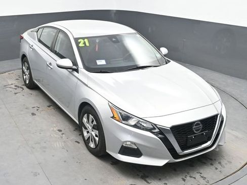 Used 2021 Nissan Altima 2.5 S FWD image 16