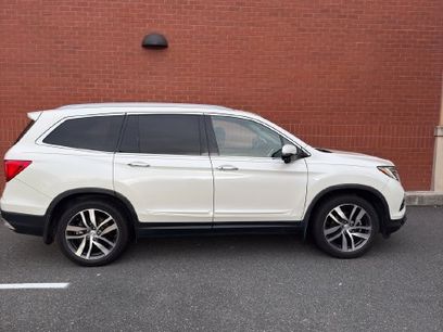 Used 2016 Honda Pilot Touring