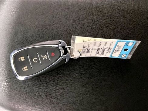 Used 2020 Chevrolet Equinox LT image 36