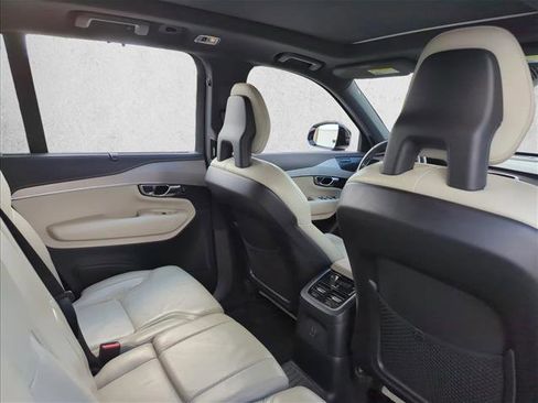 Used 2021 Volvo XC90 T8 R-Design w/ Advanced Package image 23