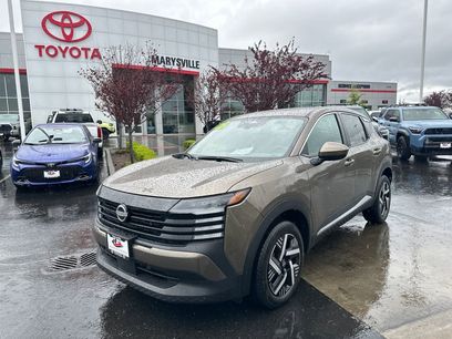 Used 2025 Nissan Kicks SV