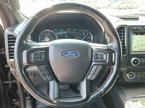 Used 2019 Ford Expedition Limited w/ Equipment Group 303A AWD/4WD image 17
