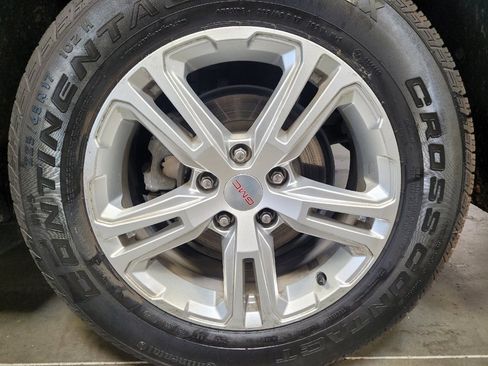 Used 2018 GMC Terrain SLE FWD image 31