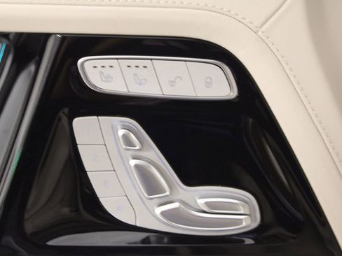 Certified 2025 Mercedes-Benz G 63 AMG 4MATIC image 15
