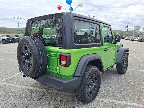 Certified 2025 Jeep Wrangler Sport AWD/4WD image 22