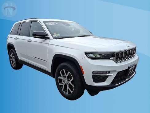 Used 2024 Jeep Grand Cherokee Limited AWD/4WD image 22