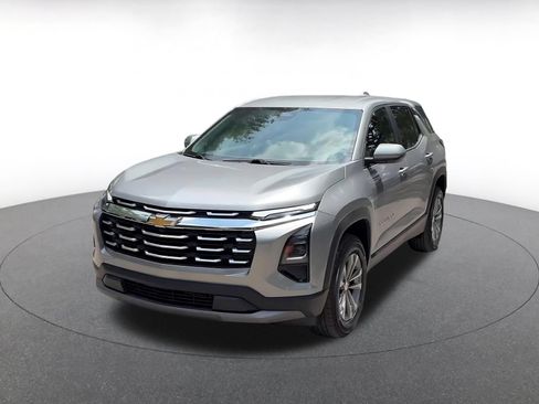 Used 2025 Chevrolet Equinox LT FWD image 5
