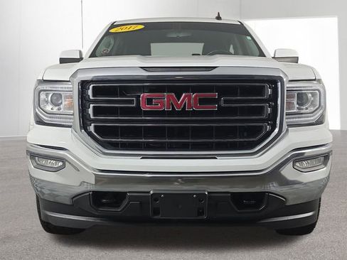 Used 2017 GMC Sierra 1500 SLE image 45