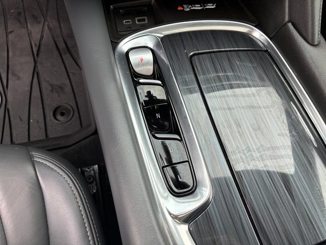 Used 2022 Buick Enclave Essence w/ Experience Buick Package AWD/4WD image 64
