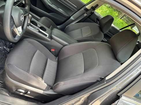 Used 2026 Nissan Altima 2.5 SV FWD image 35