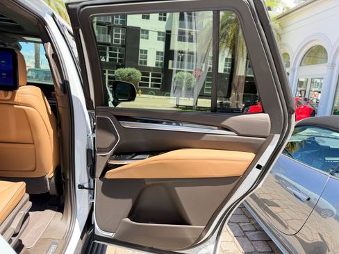 Used 2026 Cadillac Escalade Luxury w/ Touring Package AWD/4WD image 62