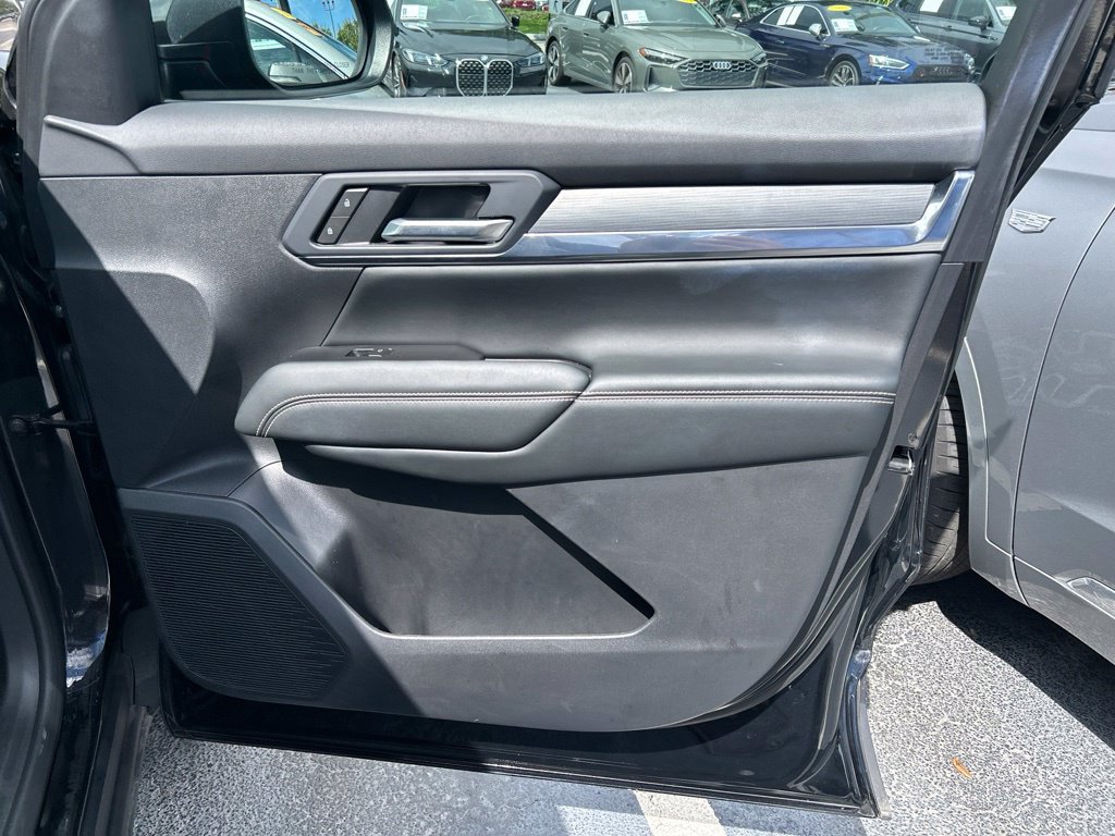 Used 2026 GMC Terrain Elevation FWD image 38