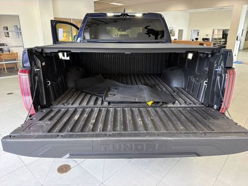 Used 2025 Toyota Tundra Platinum AWD/4WD image 10