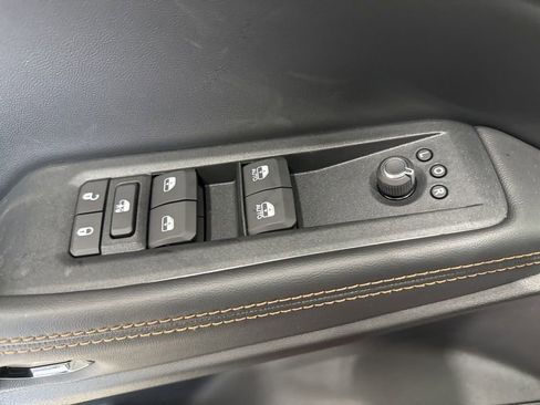 New 2026 Jeep Cherokee Limited AWD/4WD image 24