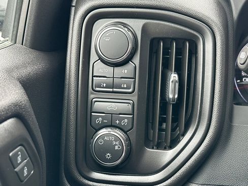 Certified 2024 Chevrolet Silverado 1500 Custom Trail Boss w/ Turbomax Blackout Package image 29