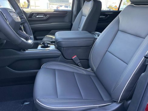 New 2026 GMC Yukon Elevation image 21