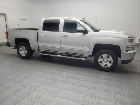 Used 2018 Chevrolet Silverado 1500 LT w/ All Star Edition RWD image 11