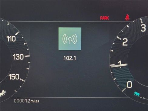 New 2026 Land Rover Discovery S AWD/4WD image 10