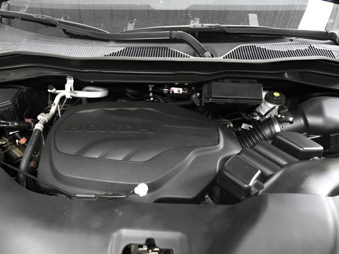 Used 2021 Honda Passport Sport image 37