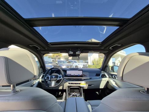 New 2026 BMW X5 sDrive40i image 33