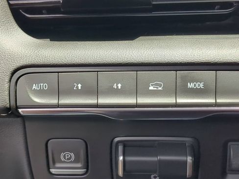 Used 2023 Cadillac Escalade Sport AWD/4WD image 29