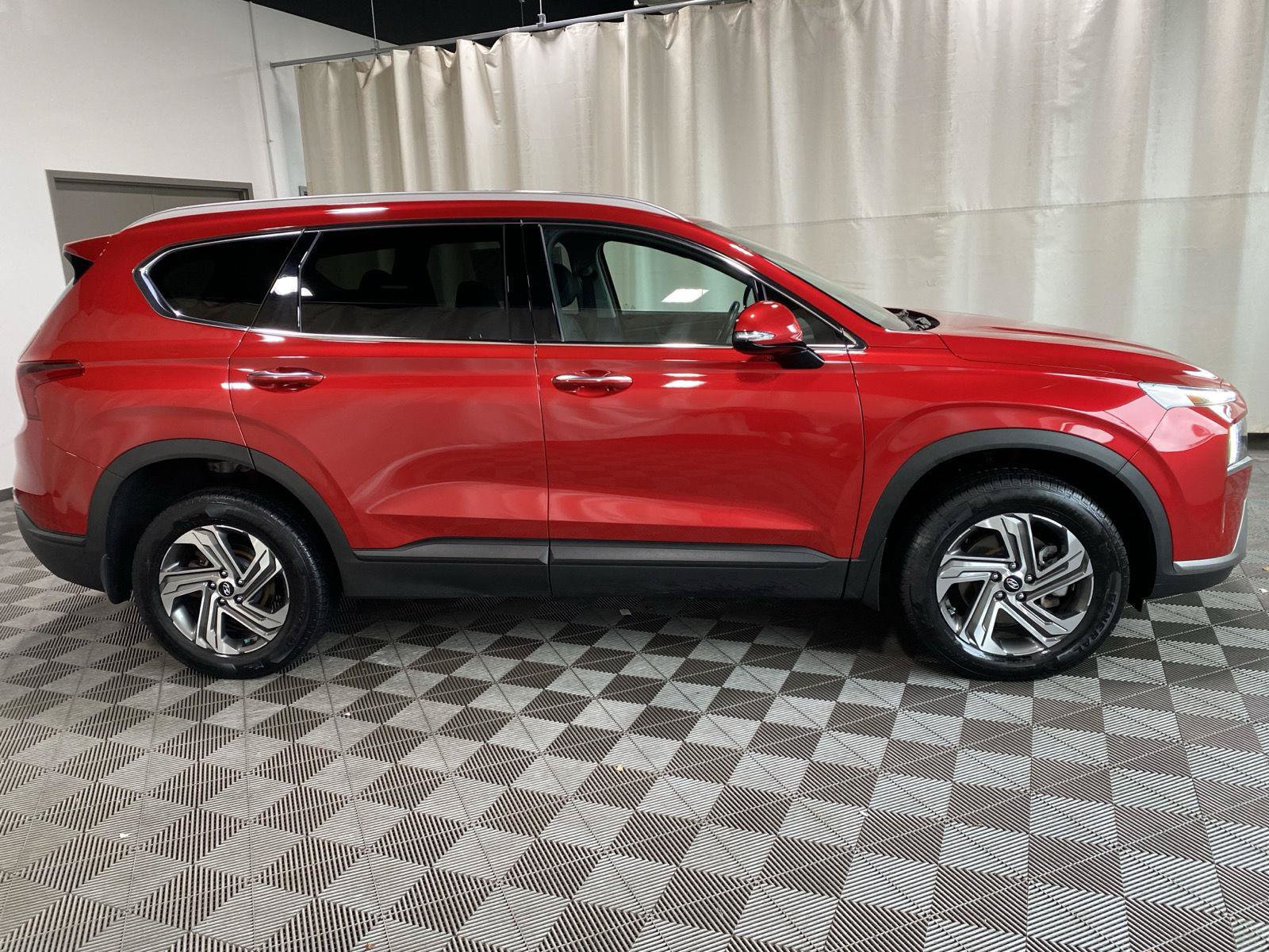 Used 2023 Hyundai Santa Fe SEL w/ Cargo Package AWD/4WD image 10