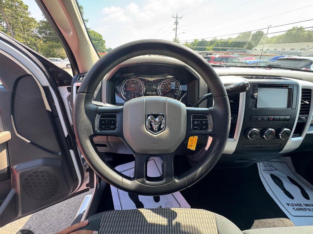 Used 2012 RAM 1500 Classic SLT RWD image 13