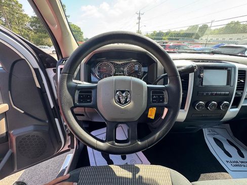 Used 2012 RAM 1500 Classic SLT RWD image 13