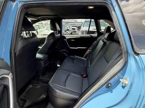 Used 2023 Toyota RAV4 XSE AWD/4WD image 14