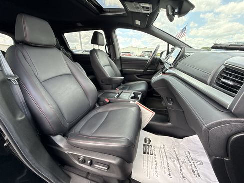 Used 2025 Honda Odyssey Sport-L image 27