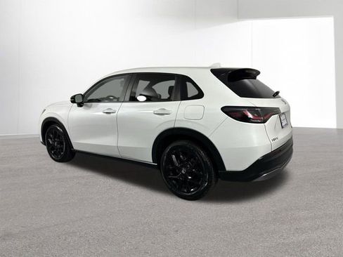 Certified 2023 Honda HR-V Sport image 32