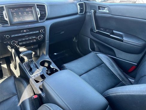 Used 2019 Kia Sportage EX image 22