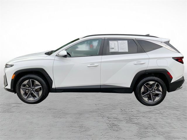 Certified 2025 Hyundai Tucson SEL AWD/4WD image 6