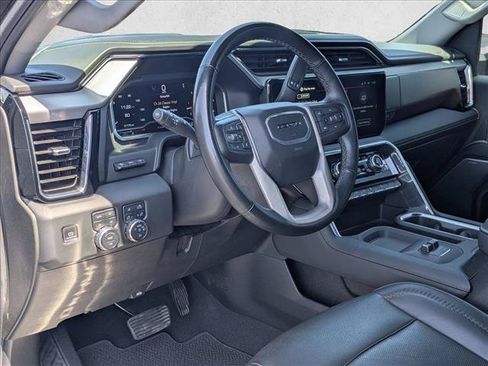 Used 2024 GMC Sierra 2500 Denali w/ Denali Reserve Package AWD/4WD image 10
