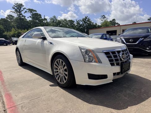 Used 2014 Cadillac CTS Coupe RWD image 4