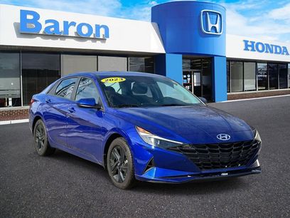 Used 2023 Hyundai Elantra Blue