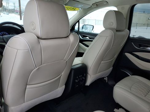 Used 2022 Buick Enclave Avenir w/ Trailering Package, 5000 lbs. image 13