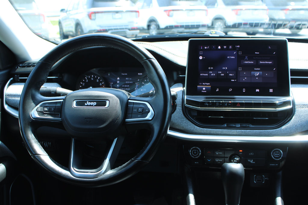 Used 2022 Jeep Compass Latitude AWD/4WD image 24