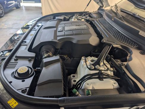 Used 2017 Land Rover Range Rover Sport HSE AWD/4WD image 36