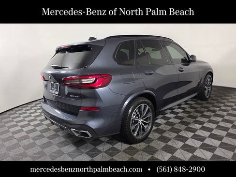 Used 2019 BMW X5 xDrive40i w/ M Sport Package AWD/4WD image 6
