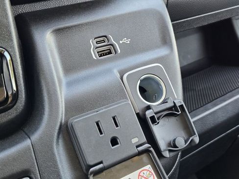 New 2026 RAM ProMaster 1500 w/ Convenience Group FWD image 15