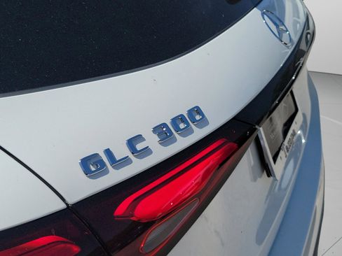 Certified 2026 Mercedes-Benz GLC 300 image 29