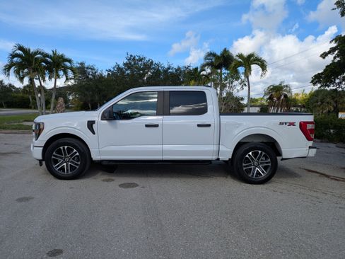 Used 2023 Ford F150 XL w/ STX Appearance Package RWD image 7