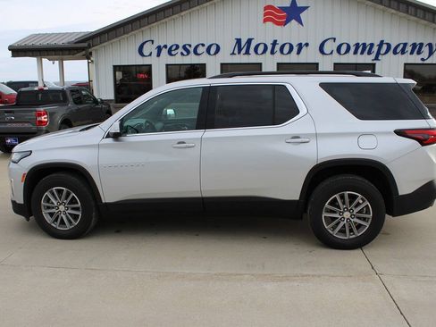 Used 2022 Chevrolet Traverse LT w/ LPO, Floor Liner Package AWD/4WD image 8