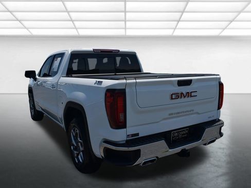 Used 2022 GMC Sierra 1500 SLT w/ SLT Premium Plus Package AWD/4WD image 9
