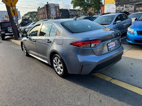 Used 2023 Toyota Corolla LE image 9