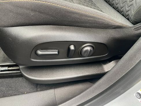 Used 2022 Chevrolet Equinox LT image 14